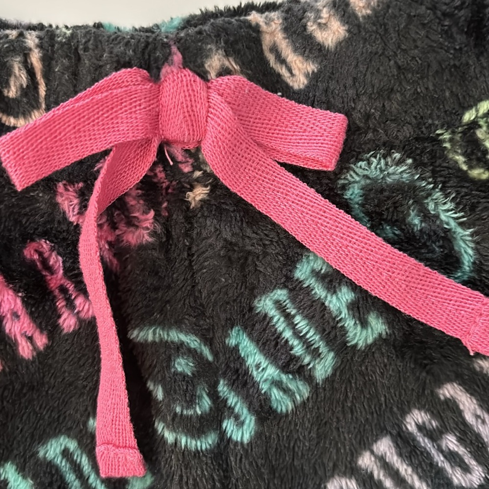 Sugar & Jade Pajama Set - Picture 7 of 7